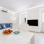 Paradise House - Shell * Noli