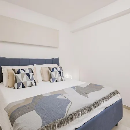 Apartament Paradise House - Shell