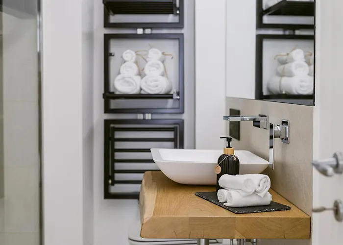 Paradise House - Shell Ноли